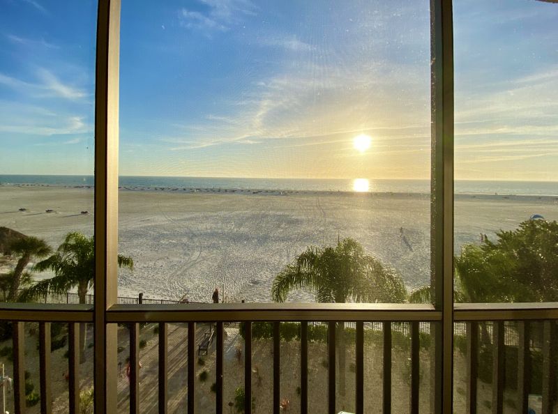 Screen Porch Service